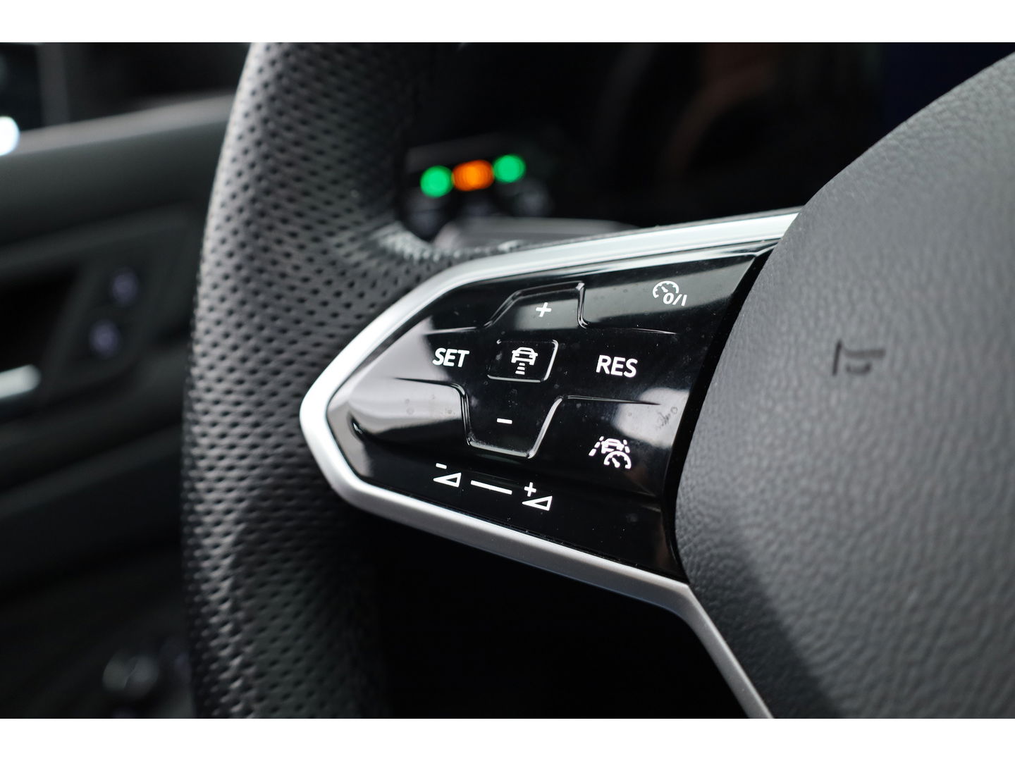 Volkswagen Golf 1.4 eHybrid GTE | Pano | IQ. Light | Stoel- Stuurverw. | 19'' | PDC | Apple CarPlay | Navi |