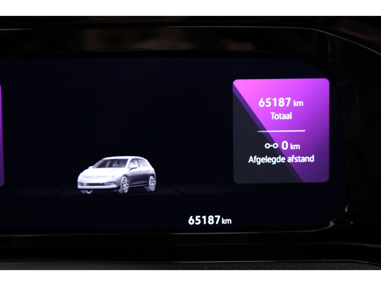 Volkswagen Golf 1.4 eHybrid GTE | Pano | IQ. Light | Stoel- Stuurverw. | 19'' | PDC | Apple CarPlay | Navi |