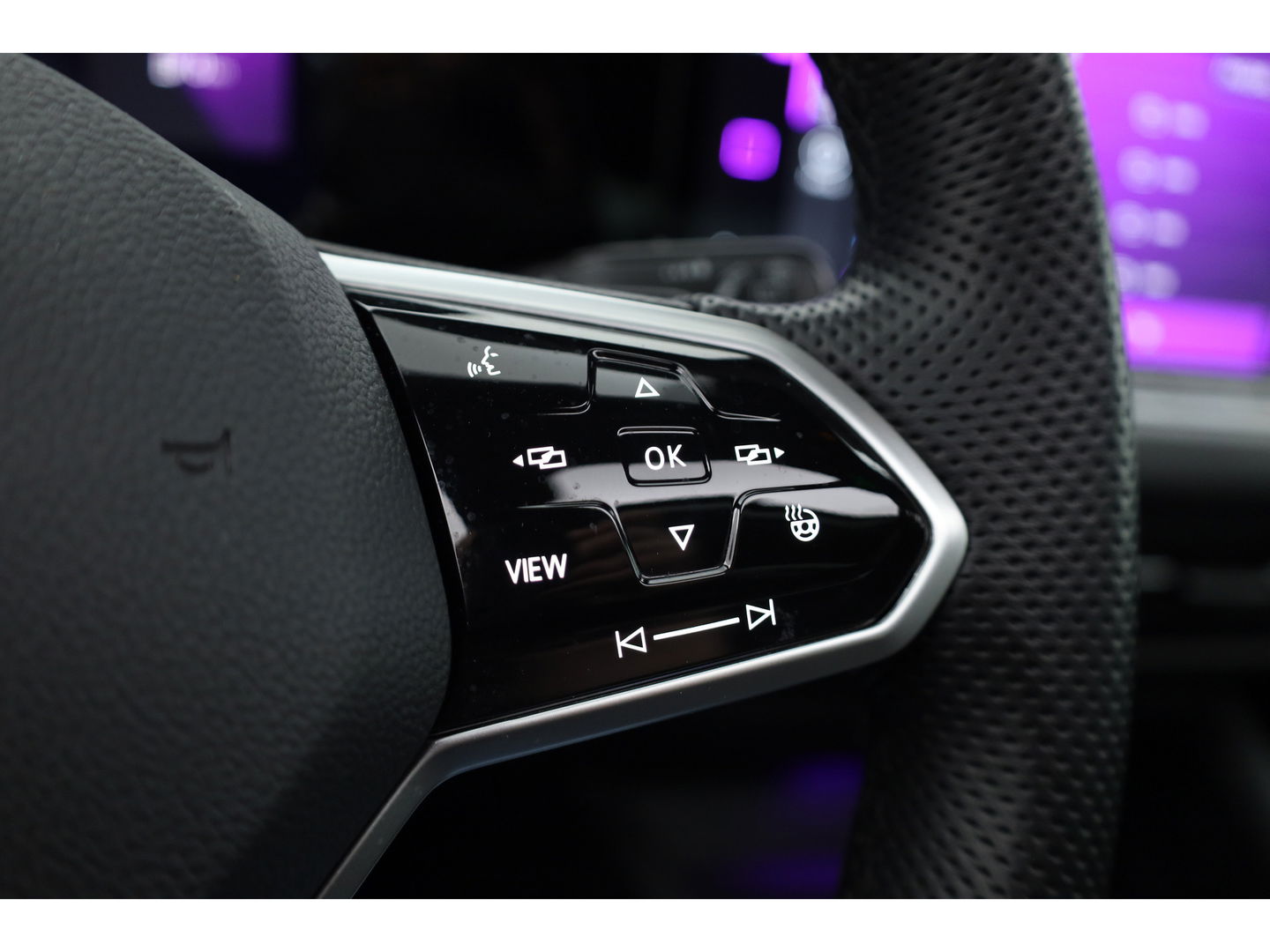 Volkswagen Golf 1.4 eHybrid GTE | Pano | IQ. Light | Stoel- Stuurverw. | 19'' | PDC | Apple CarPlay | Navi |