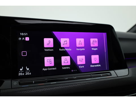 Volkswagen Golf 1.4 eHybrid GTE | Pano | IQ. Light | Stoel- Stuurverw. | 19'' | PDC | Apple CarPlay | Navi |