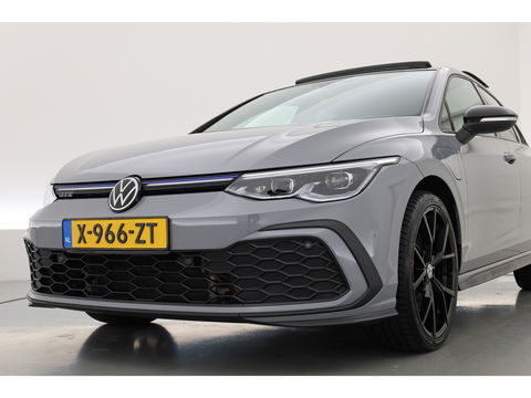 Volkswagen Golf 1.4 eHybrid GTE | Pano | IQ. Light | Stoel- Stuurverw. | 19'' | PDC | Apple CarPlay | Navi |