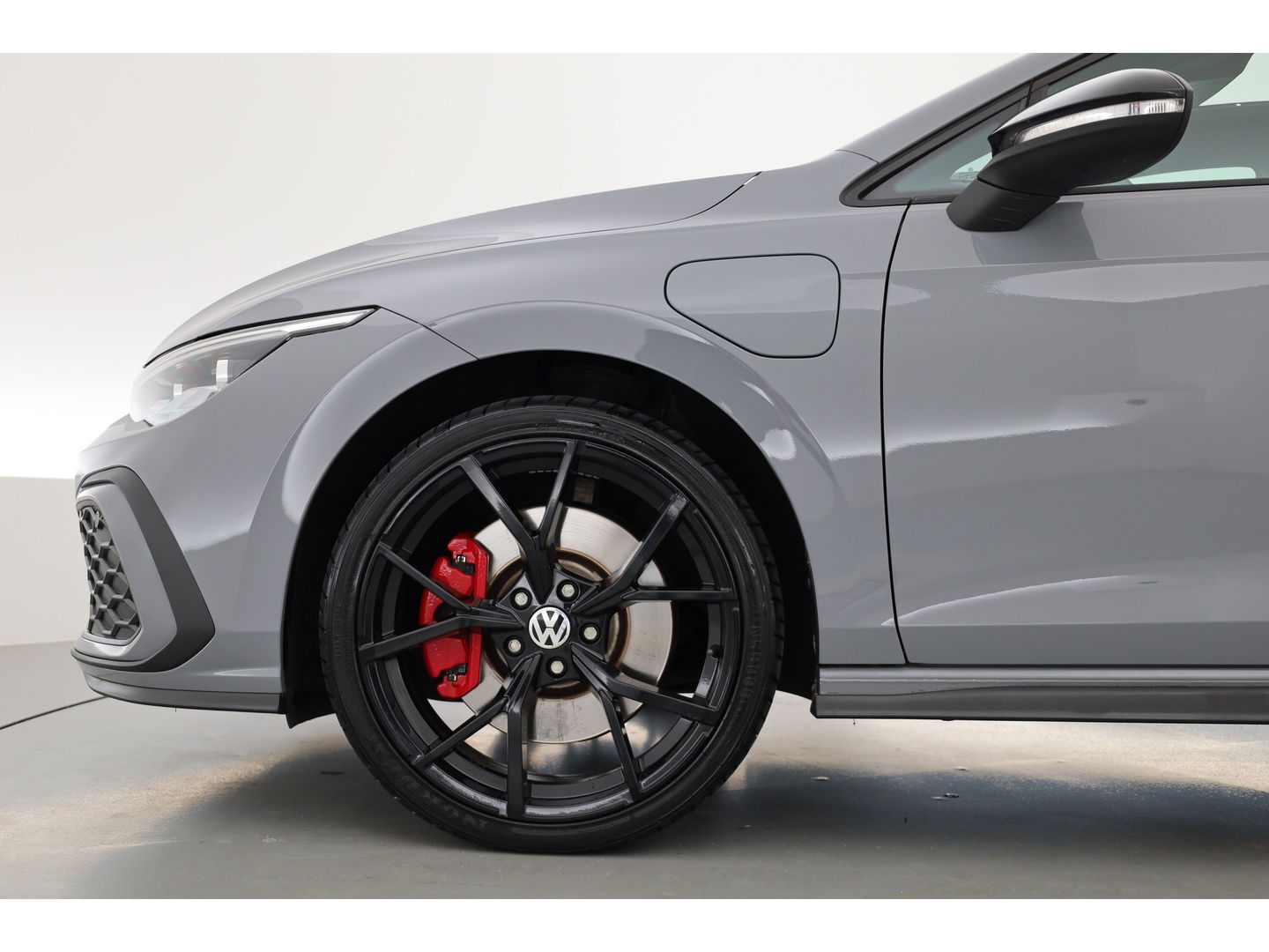 Volkswagen Golf 1.4 eHybrid GTE | Pano | IQ. Light | Stoel- Stuurverw. | 19'' | PDC | Apple CarPlay | Navi |