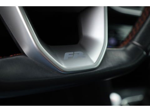 SEAT Tarraco 1.4 TSI e-Hybrid PHEV FR | Pano | 360cam | 19'' | Stoel- Stuurverw. | Adapt. Cruise | Keyless | Elek. Bestuurderst. | Dodehoekdet. |