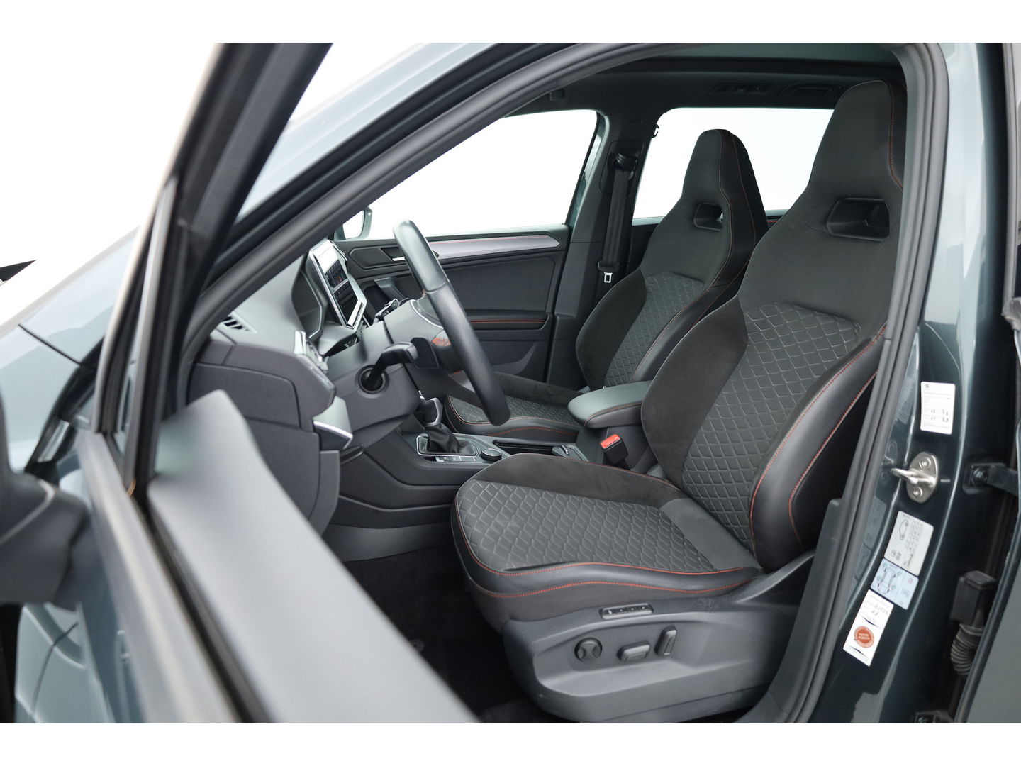 SEAT Tarraco 1.4 TSI e-Hybrid PHEV FR | Pano | 360cam | 19'' | Stoel- Stuurverw. | Adapt. Cruise | Keyless | Elek. Bestuurderst. | Dodehoekdet. |