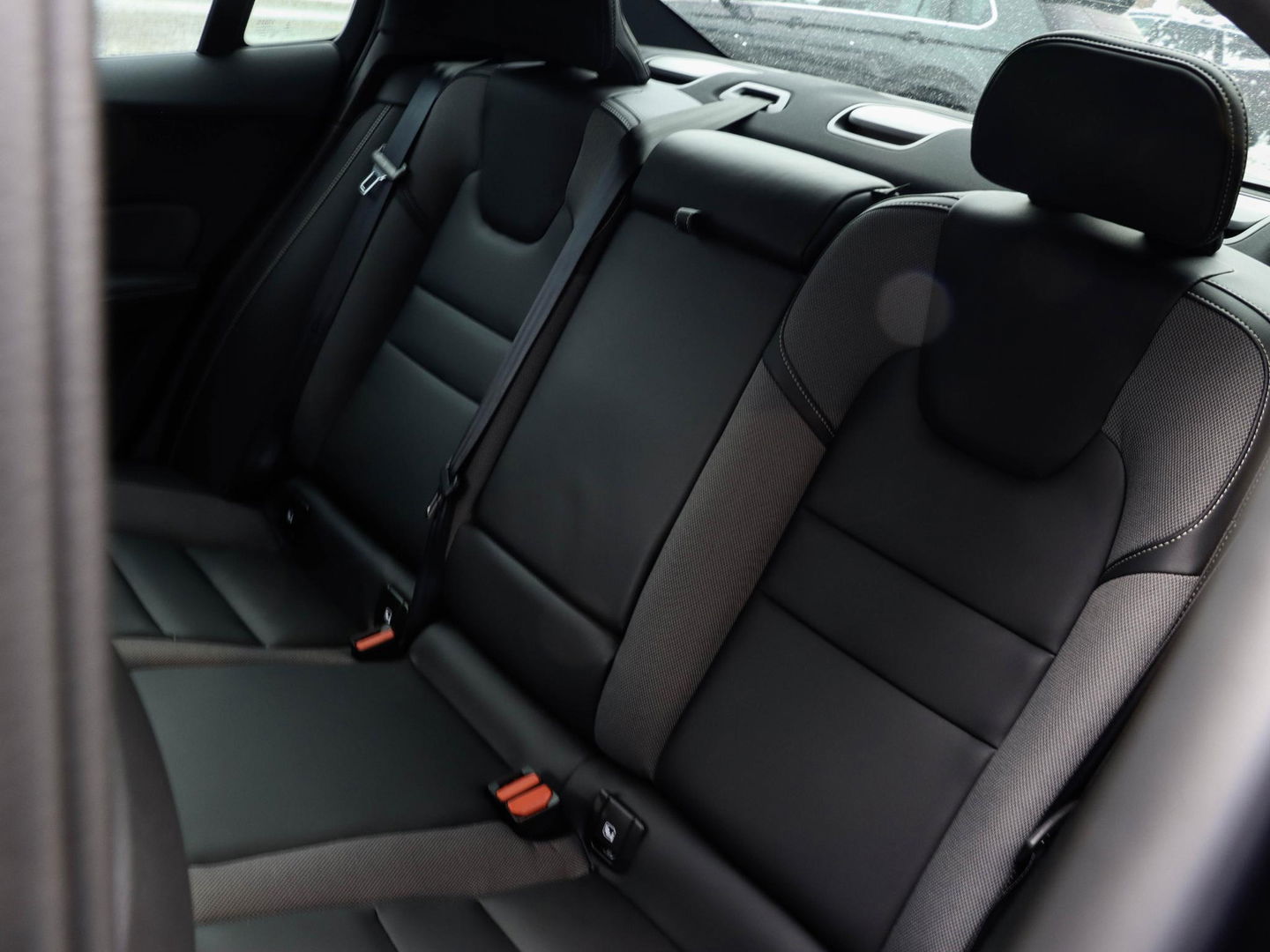 Volvo S60 B5 AWD Ultimate Dark Polestar Eng. 360 Cam Schuifdak Trekhaak ACC