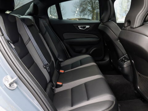 Volvo S60 B5 AWD Ultimate Dark Polestar Eng. 360 Cam Schuifdak Trekhaak ACC