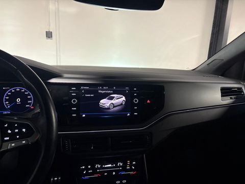 Volkswagen Taigo 1.5 TSI R-Line PANO KEYLESS CAM