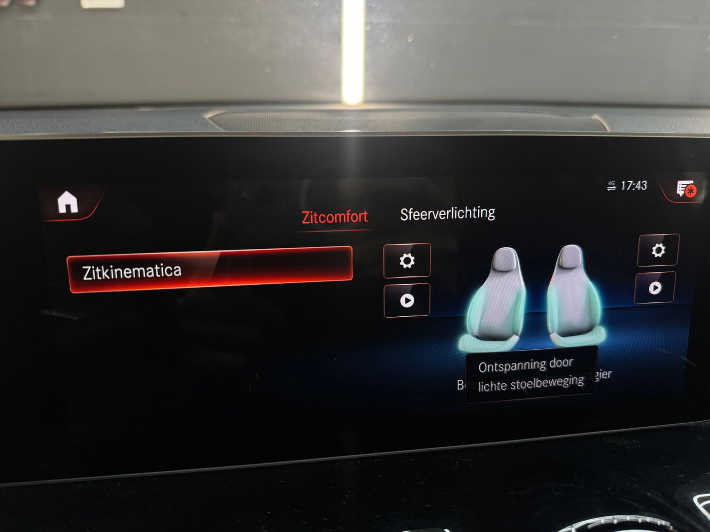 Mercedes-Benz GLB 250 4MATIC AMG Pano|Memory|Burmester|Keyless