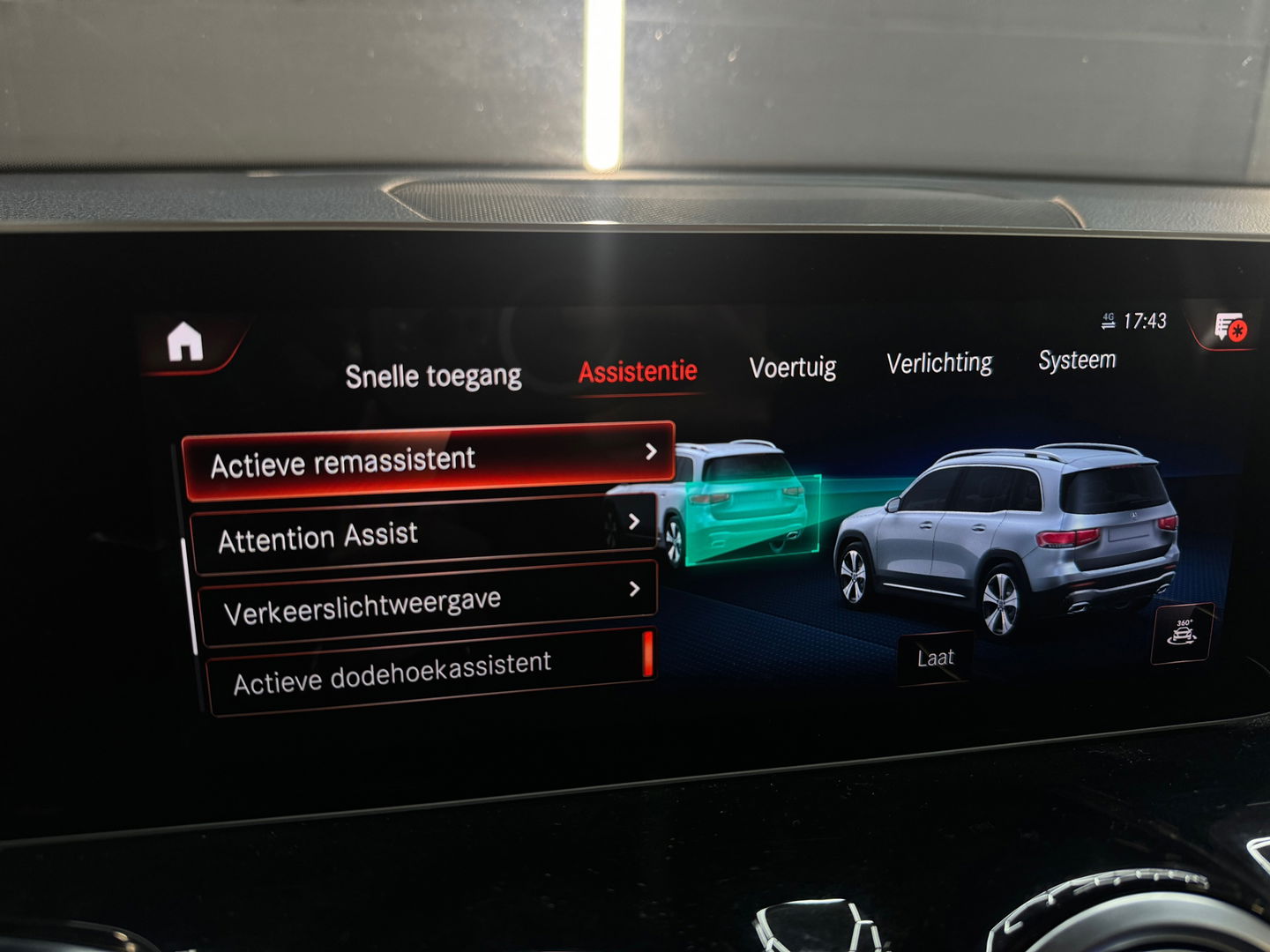 Mercedes-Benz GLB 250 4MATIC AMG Pano|Memory|Burmester|Keyless