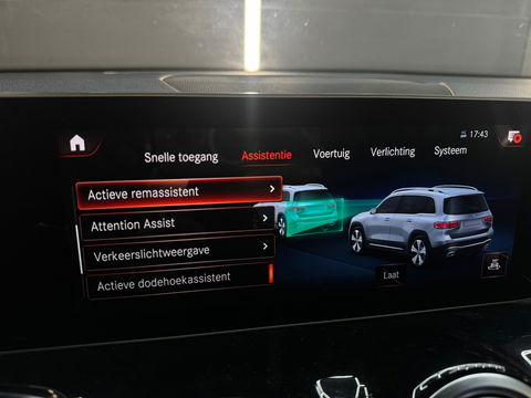 Mercedes-Benz GLB 250 4MATIC AMG Pano|Memory|Burmester|Keyless