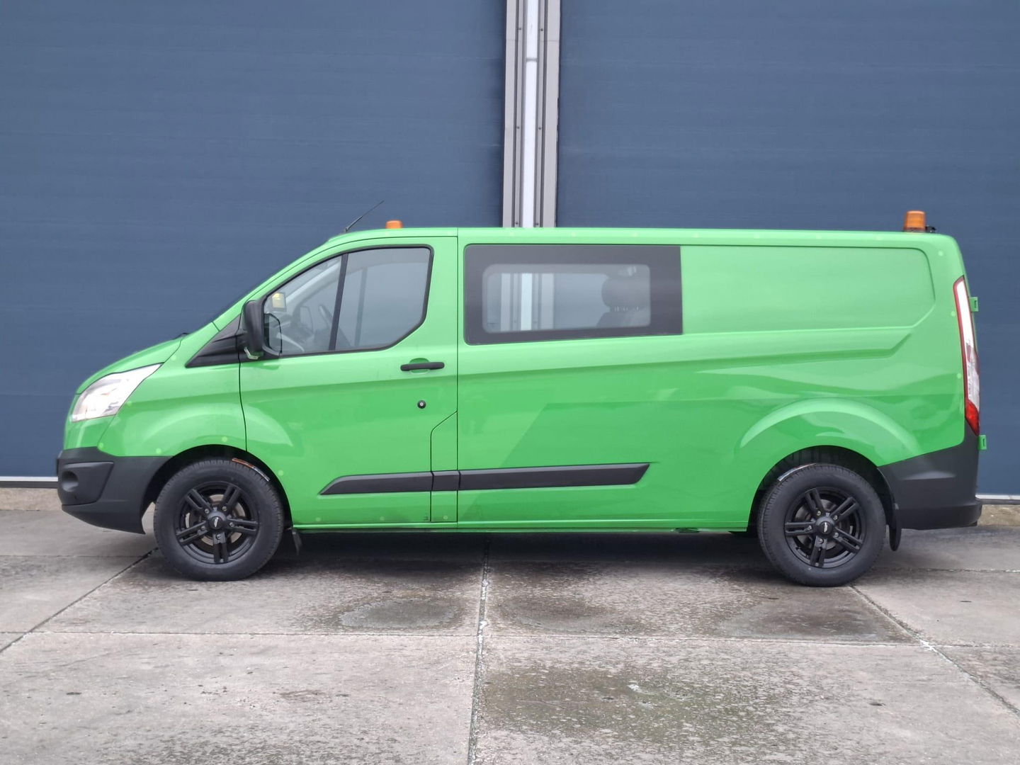 Ford Transit Custom 290 2.0 TDCI L2H1 Trend DC DUBBEL CABINE / AIRCO / CRUISE CONTROLE / CAMERA