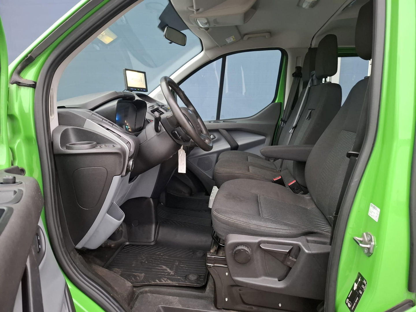 Ford Transit Custom 290 2.0 TDCI L2H1 Trend DC DUBBEL CABINE / AIRCO / CRUISE CONTROLE / CAMERA