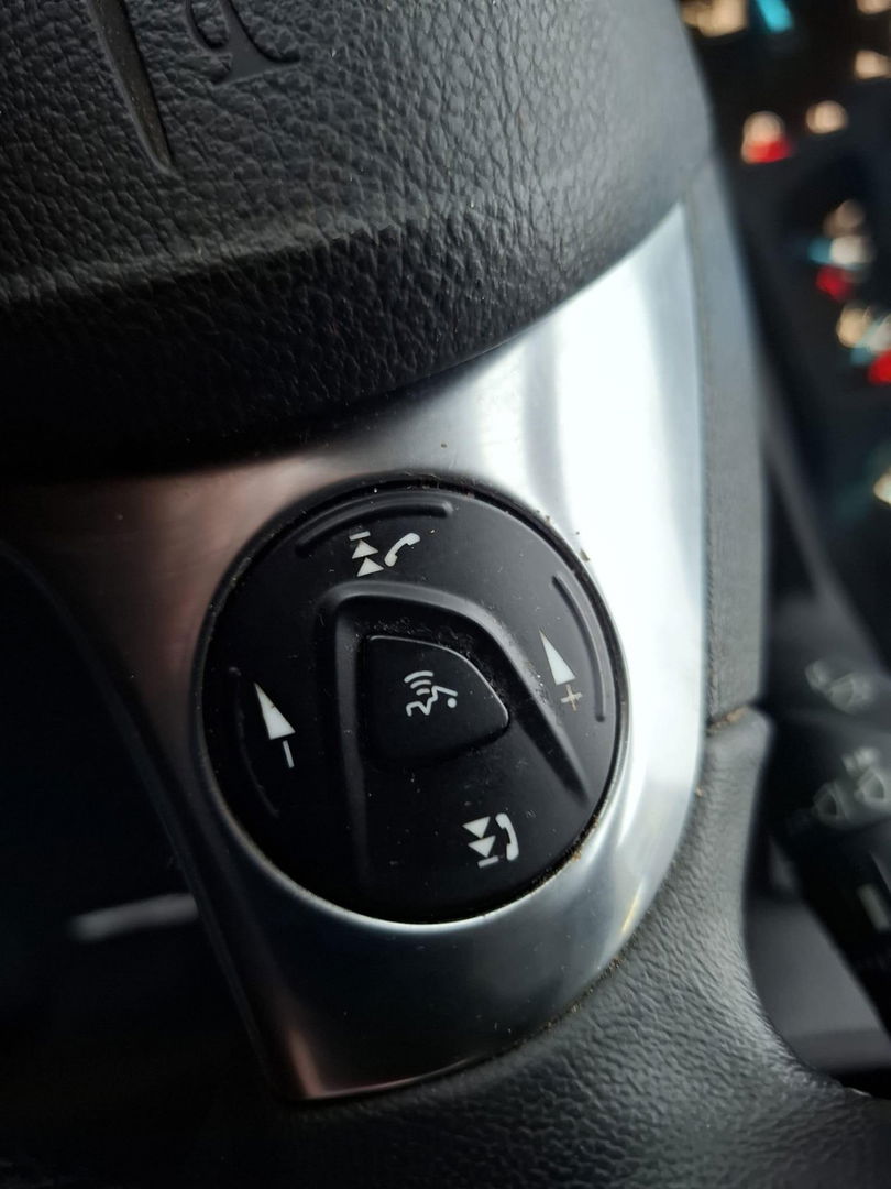 Ford Transit Custom 290 2.0 TDCI L2H1 Trend DC DUBBEL CABINE / AIRCO / CRUISE CONTROLE / CAMERA