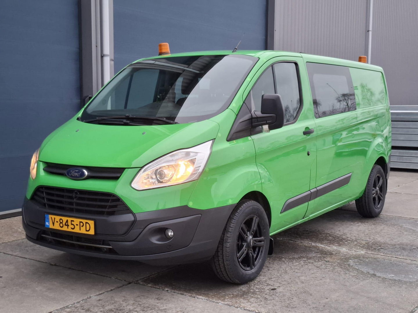 Ford Transit Custom 290 2.0 TDCI L2H1 Trend DC DUBBEL CABINE / AIRCO / CRUISE CONTROLE / CAMERA