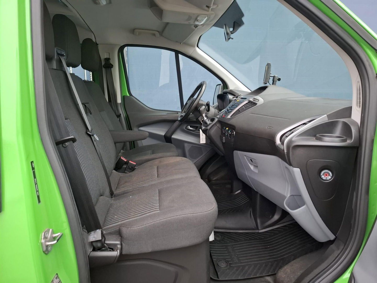 Ford Transit Custom 290 2.0 TDCI L2H1 Trend DC DUBBEL CABINE / AIRCO / CRUISE CONTROLE / CAMERA