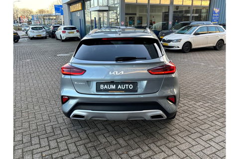 Kia Xceed 1.6 GDI PHEV AUTOMAAT BUSINESS LINE AIRCO CARPLAY PDC-CAMERA.