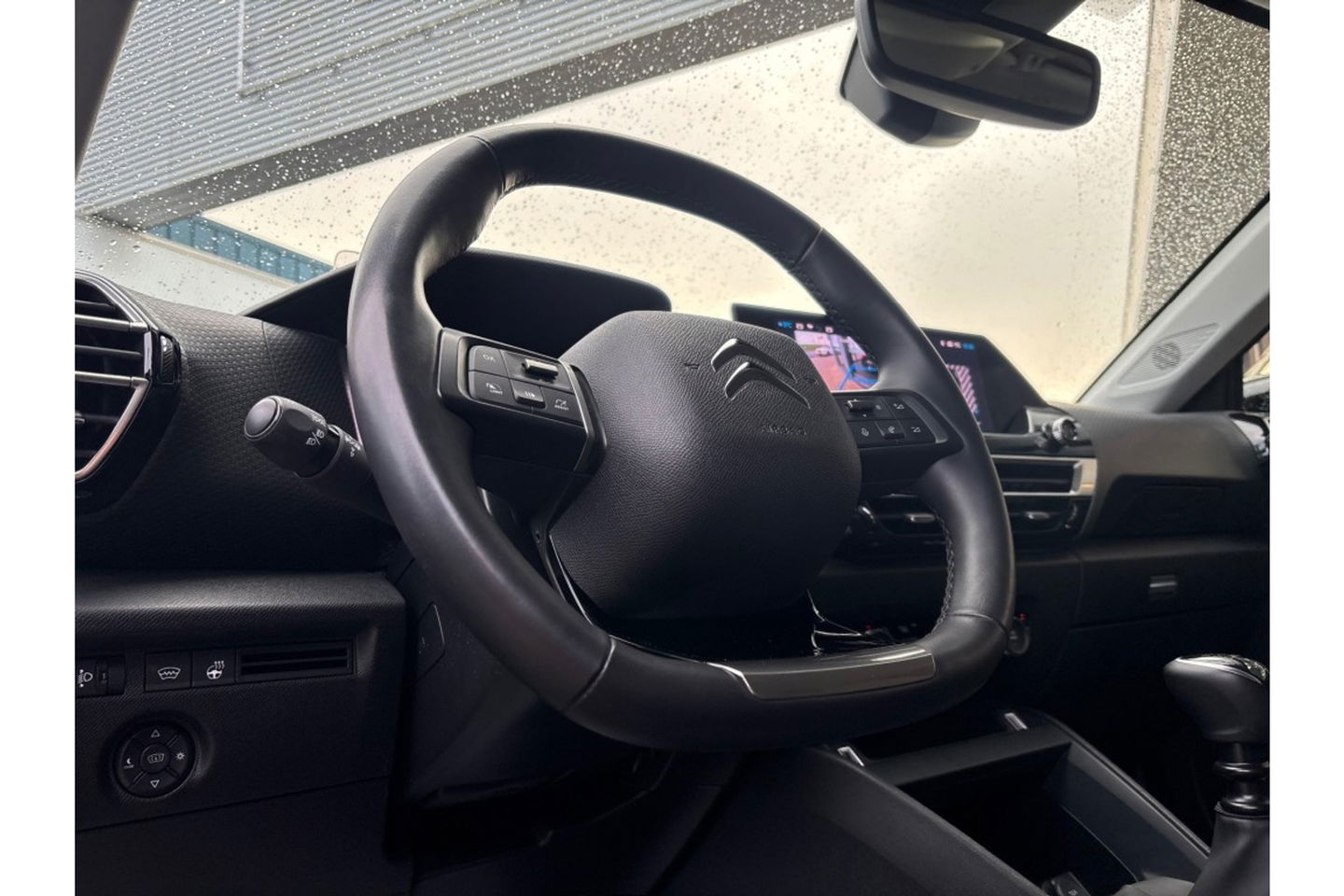 Kia Xceed 1.6 GDI PHEV AUTOMAAT BUSINESS LINE AIRCO CARPLAY PDC-CAMERA.