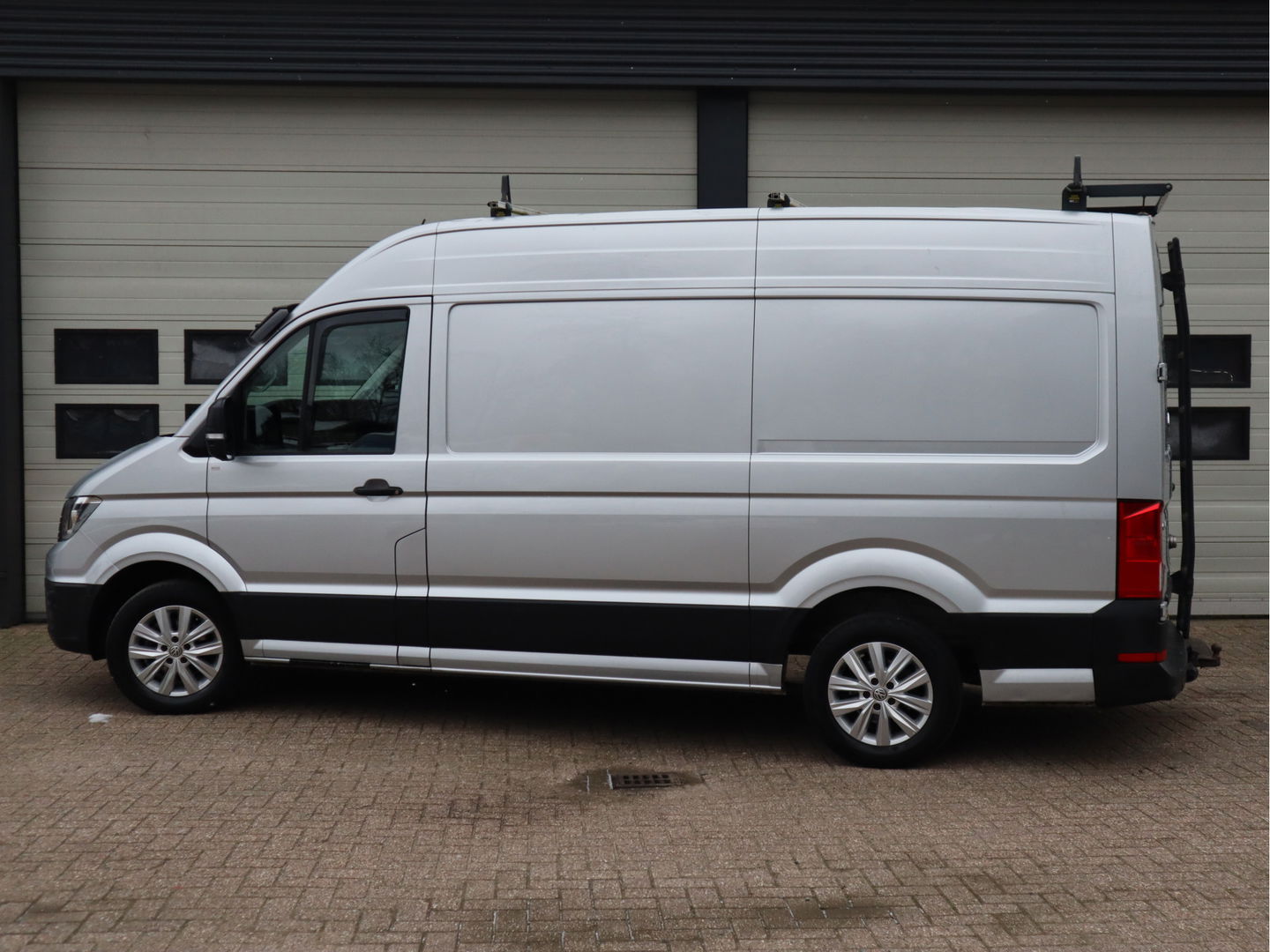 Volkswagen Crafter 35 2.0 TDI 140pk Euro 6 - L3H3 - Cruise - Trekhaak