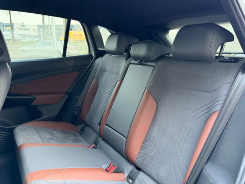 Volkswagen ID.4 First 77 kWh ACC|Camera|Carplay|BTW