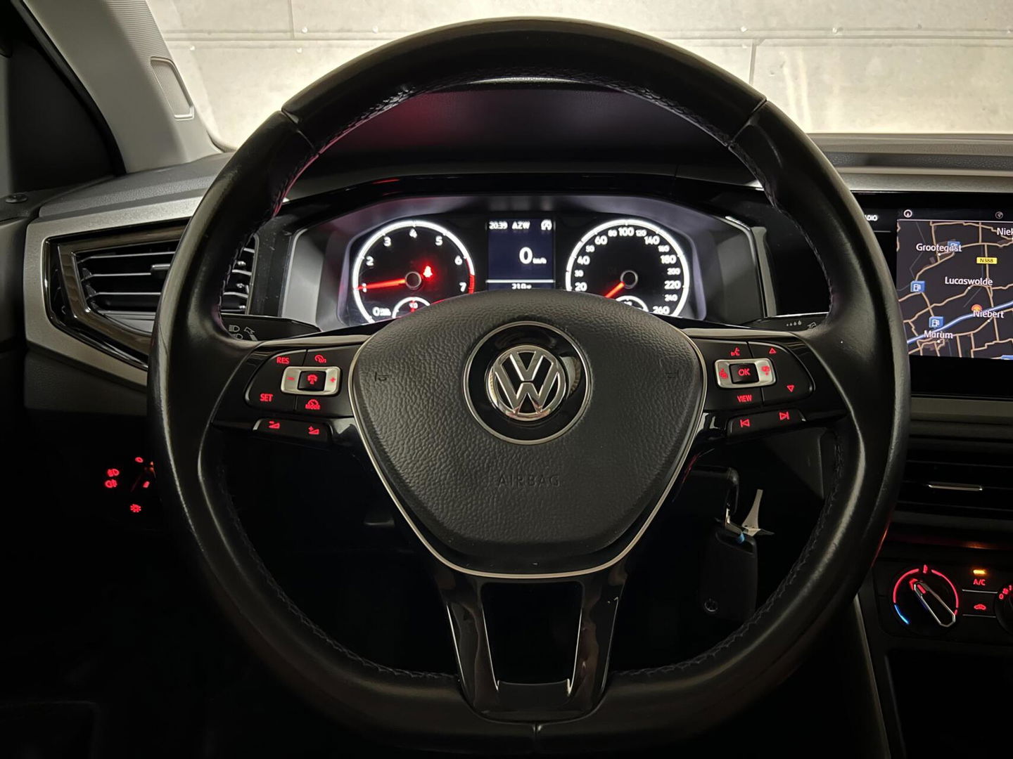 Volkswagen Polo 1.0 TSI 18” R-Line Carplay NAVI ACC Cruise NAP