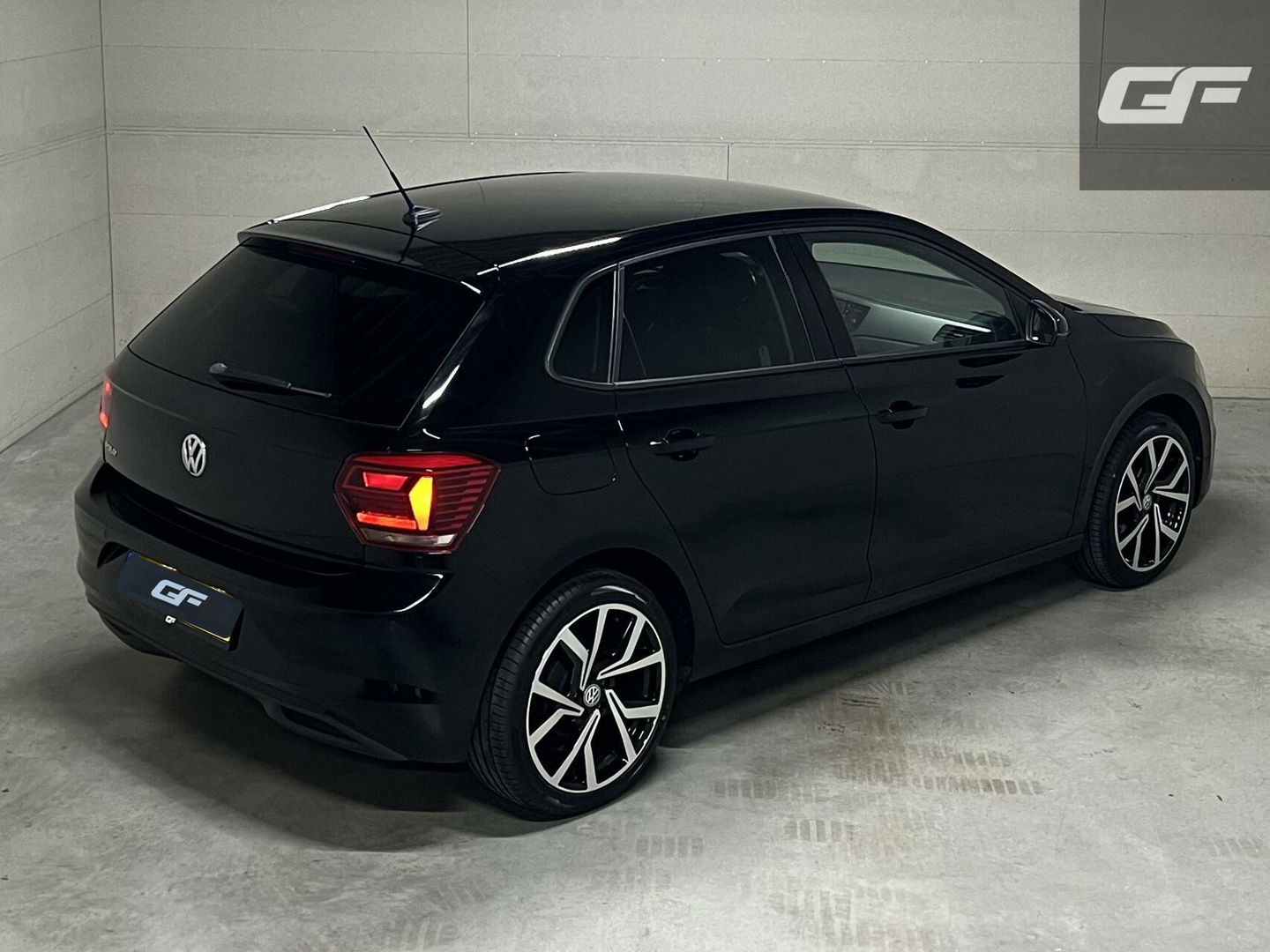 Volkswagen Polo 1.0 TSI 18” R-Line Carplay NAVI ACC Cruise NAP