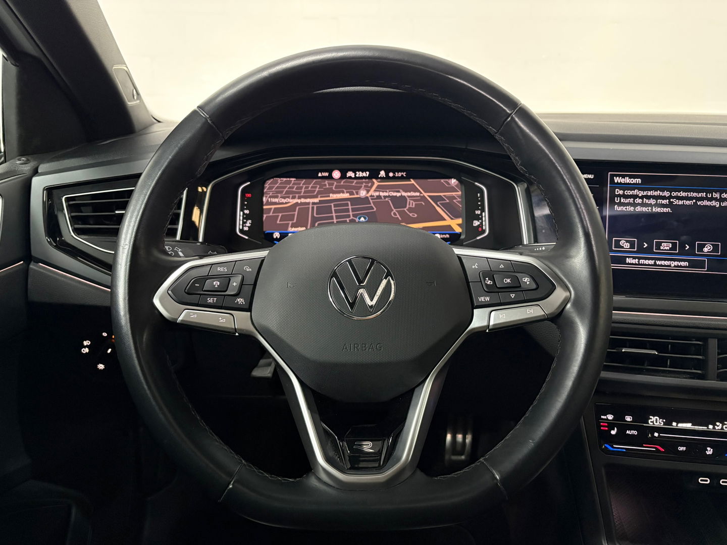 Volkswagen Taigo 1.5 TSI R-Line, BOMVOL, Pano, Beats audio