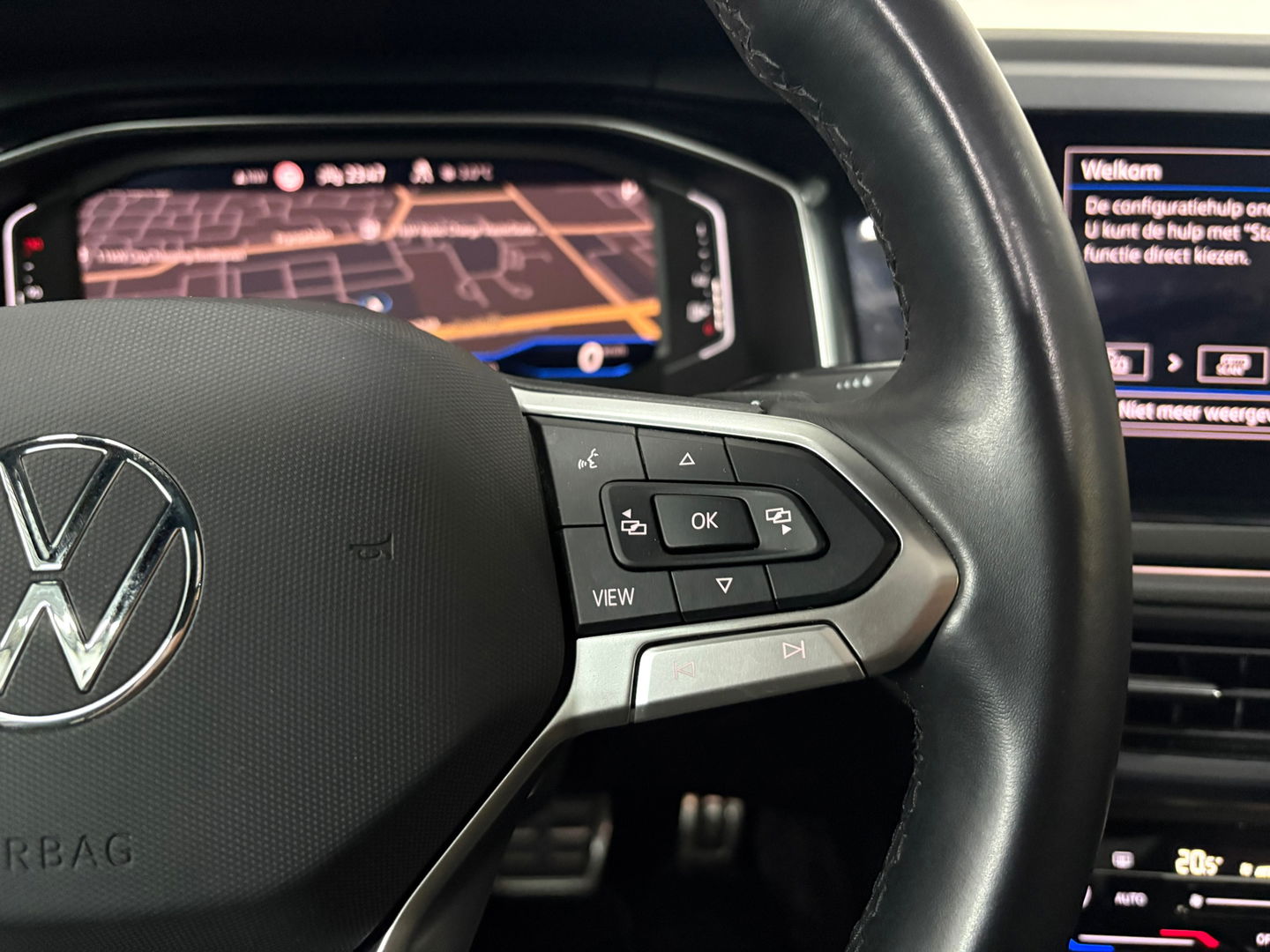 Volkswagen Taigo 1.5 TSI R-Line, BOMVOL, Pano, Beats audio