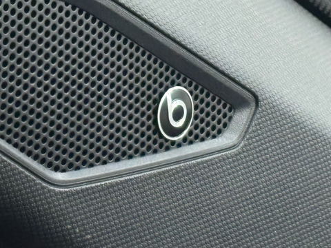 Volkswagen Taigo 1.5 TSI R-Line, BOMVOL, Pano, Beats audio