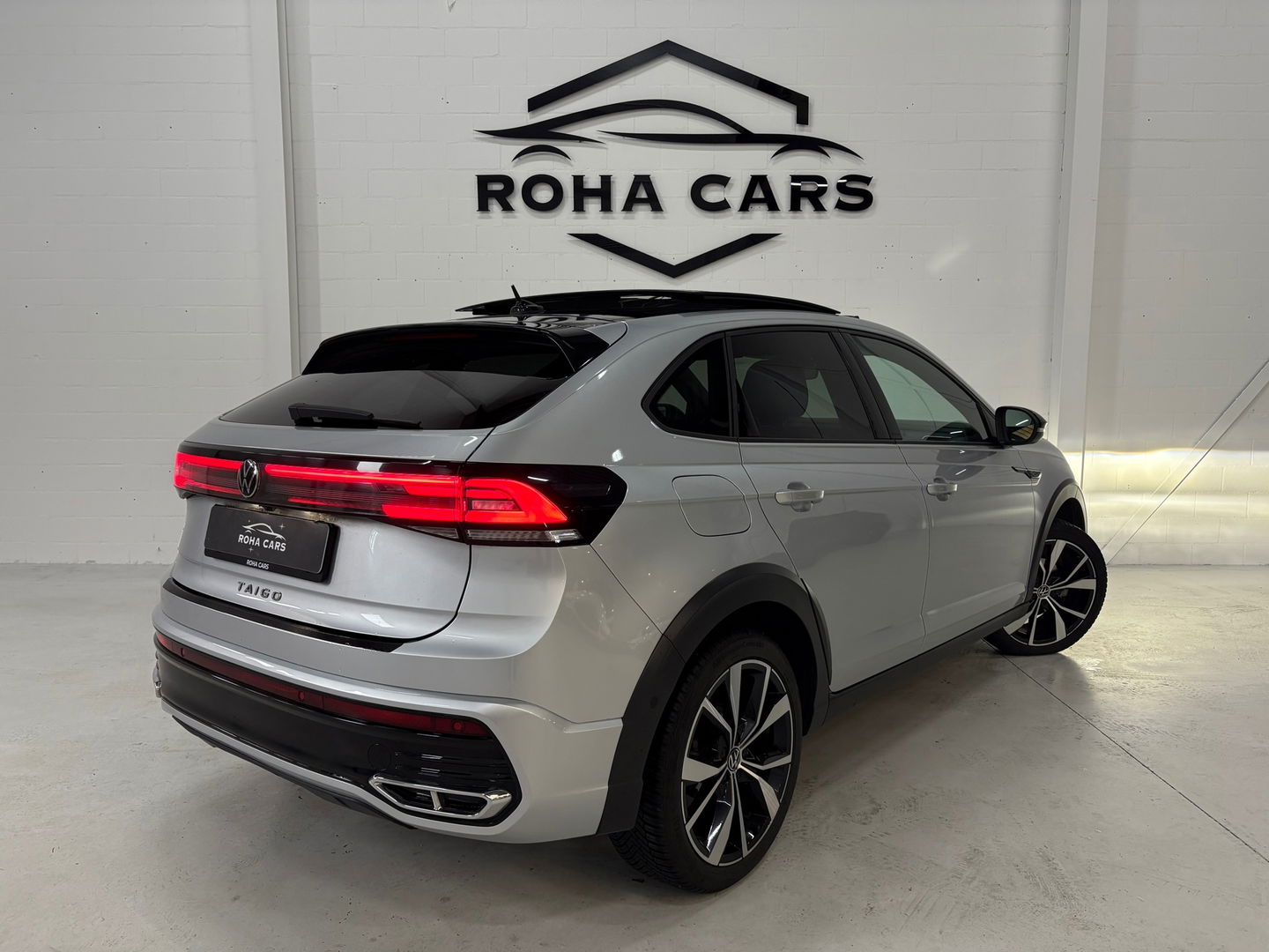 Volkswagen Taigo 1.5 TSI R-Line, BOMVOL, Pano, Beats audio