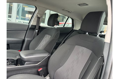 Kia Sportage 1.6 T-GDI PHEV ACTIVE BUSINESS 4X4 AIRCO NAVI PDC CAMERA