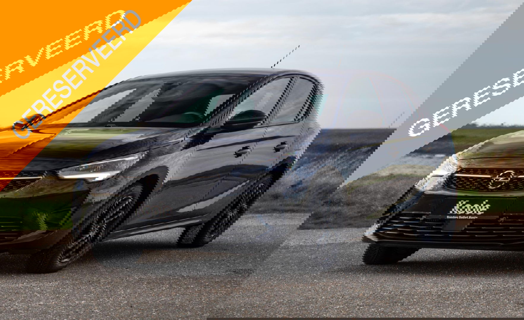 Opel Corsa 1.2 Turbo GS BLACK LINE / APPLE CARPLAY / AUTOMAAT / 360 CAMERA / STOELVERWARMING