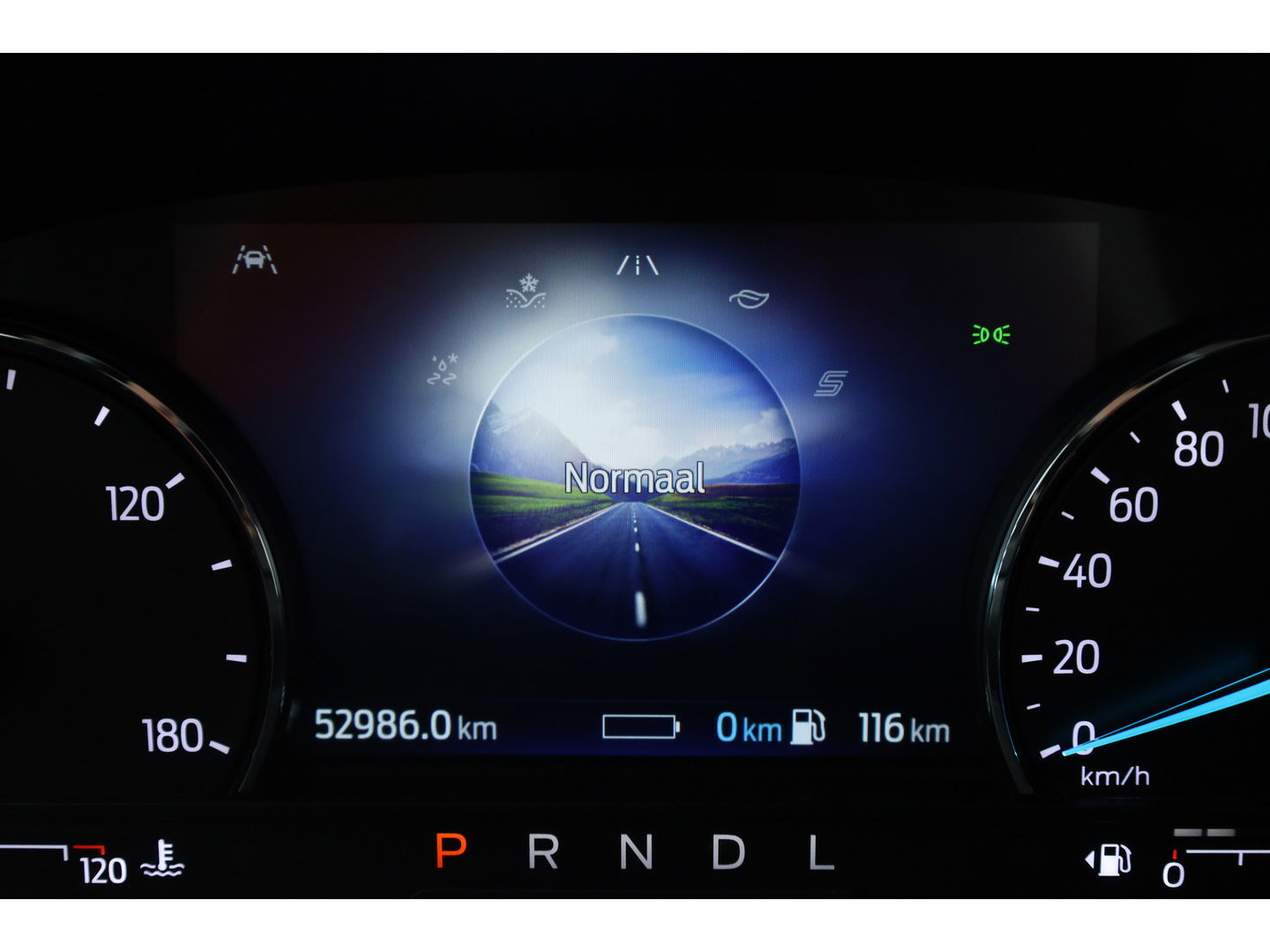 Ford Kuga 2.5 PHEV Titanium | Trekhaak | Cruise Control | Apple CarPlay | Navi | Stoel- Stuurverw. | 18''