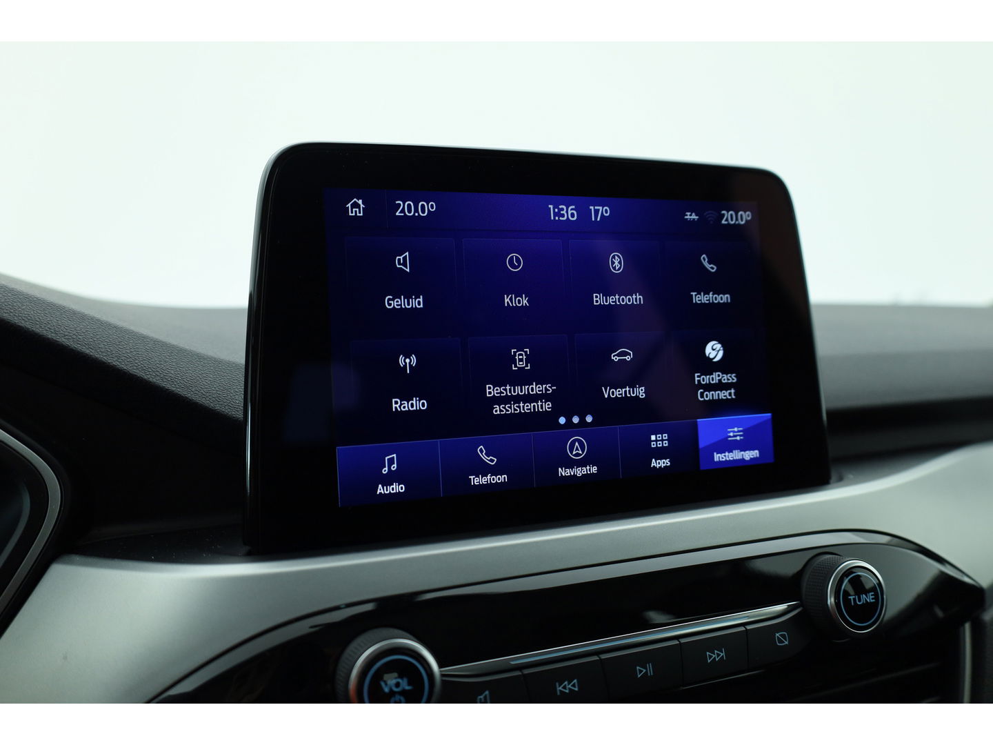 Ford Kuga 2.5 PHEV Titanium | Trekhaak | Cruise Control | Apple CarPlay | Navi | Stoel- Stuurverw. | 18''