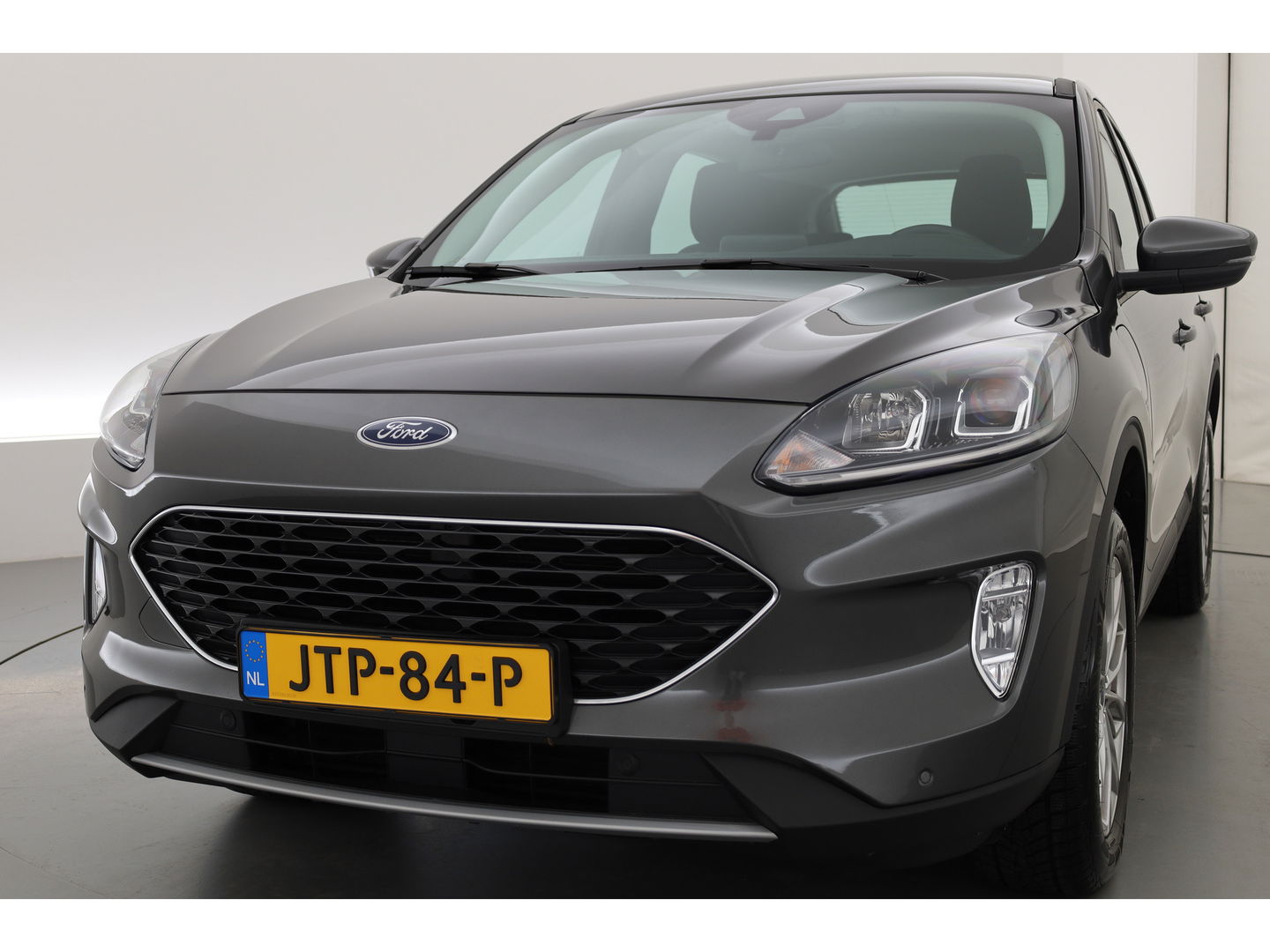 Ford Kuga 2.5 PHEV Titanium | Trekhaak | Cruise Control | Apple CarPlay | Navi | Stoel- Stuurverw. | 18''