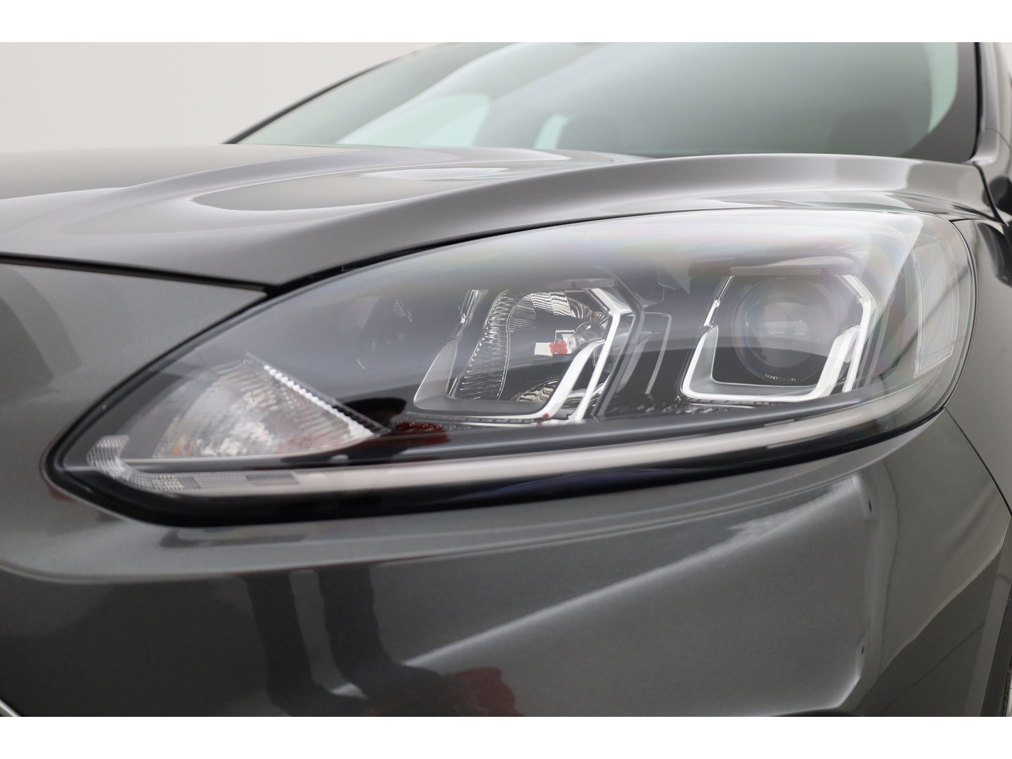 Ford Kuga 2.5 PHEV Titanium | Trekhaak | Cruise Control | Apple CarPlay | Navi | Stoel- Stuurverw. | 18''