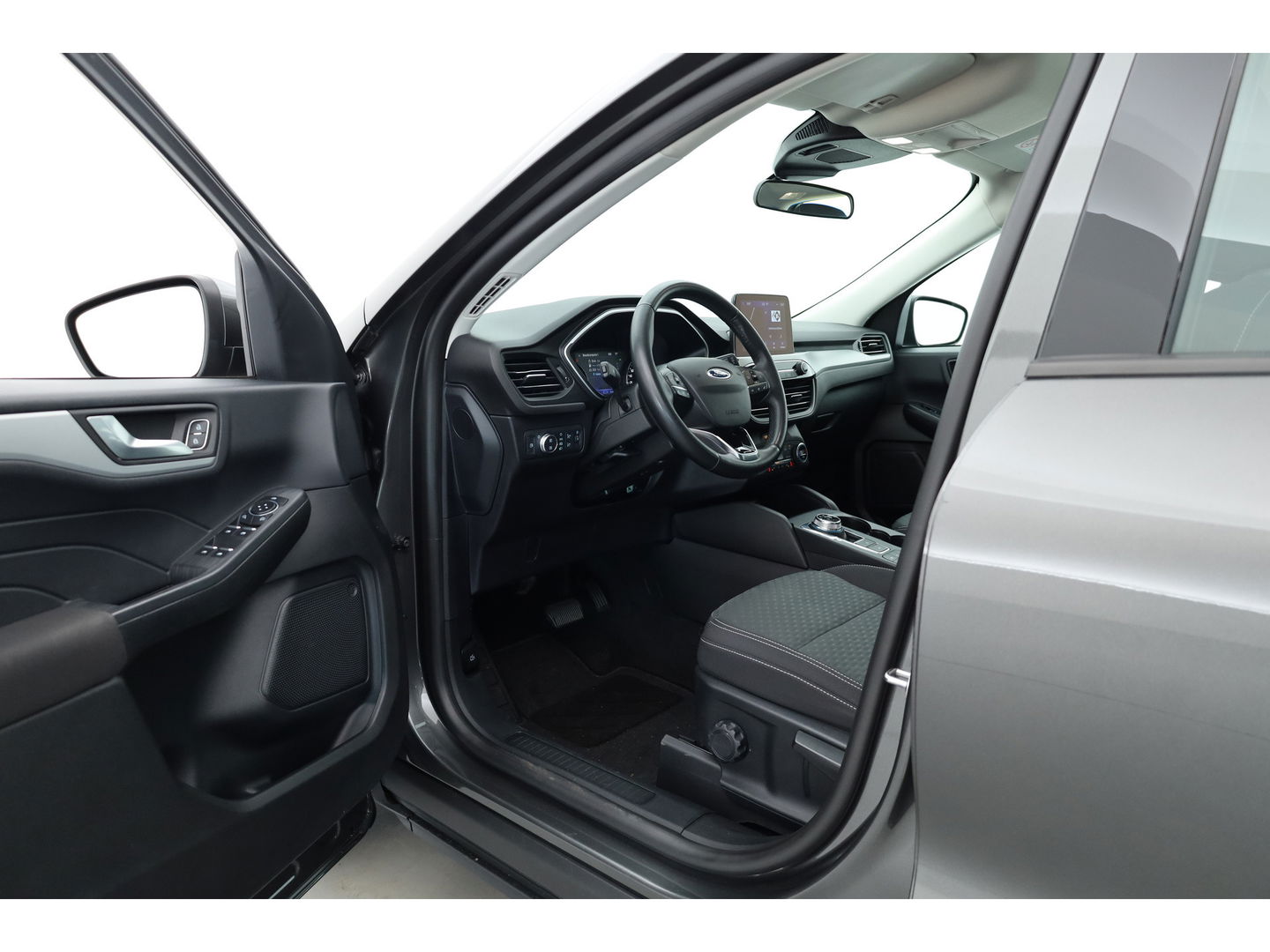 Ford Kuga 2.5 PHEV Titanium | Trekhaak | Cruise Control | Apple CarPlay | Navi | Stoel- Stuurverw. | 18''