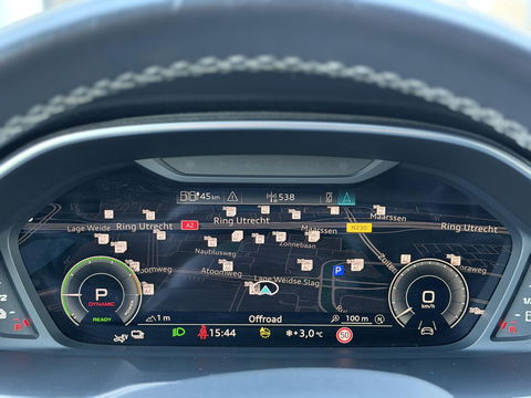 Audi Q3 45 TFSI e S edition |Memory|Sonos|ACC|Sfeer|Camera|19"