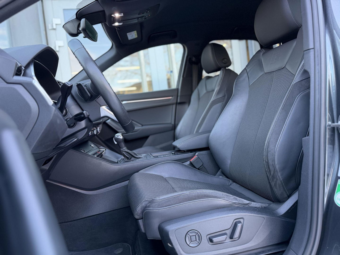 Audi Q3 45 TFSI e S edition |Memory|Sonos|ACC|Sfeer|Camera|19"