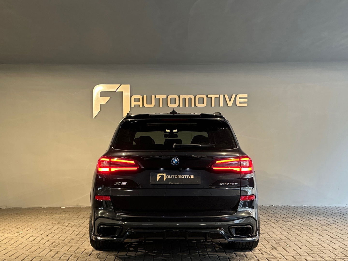 BMW X5 XDrive45e M Sport Pano|M Seat|HuD|Massage|Trekh|Carbon