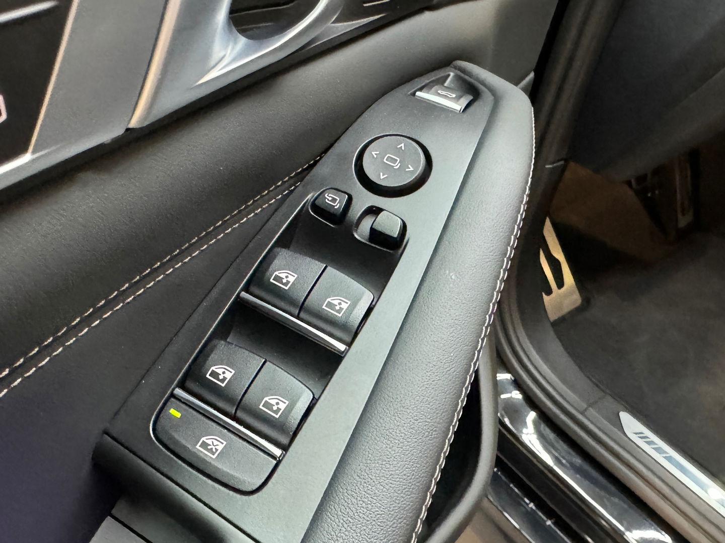 BMW X5 XDrive45e M Sport Pano|M Seat|HuD|Massage|Trekh|Carbon