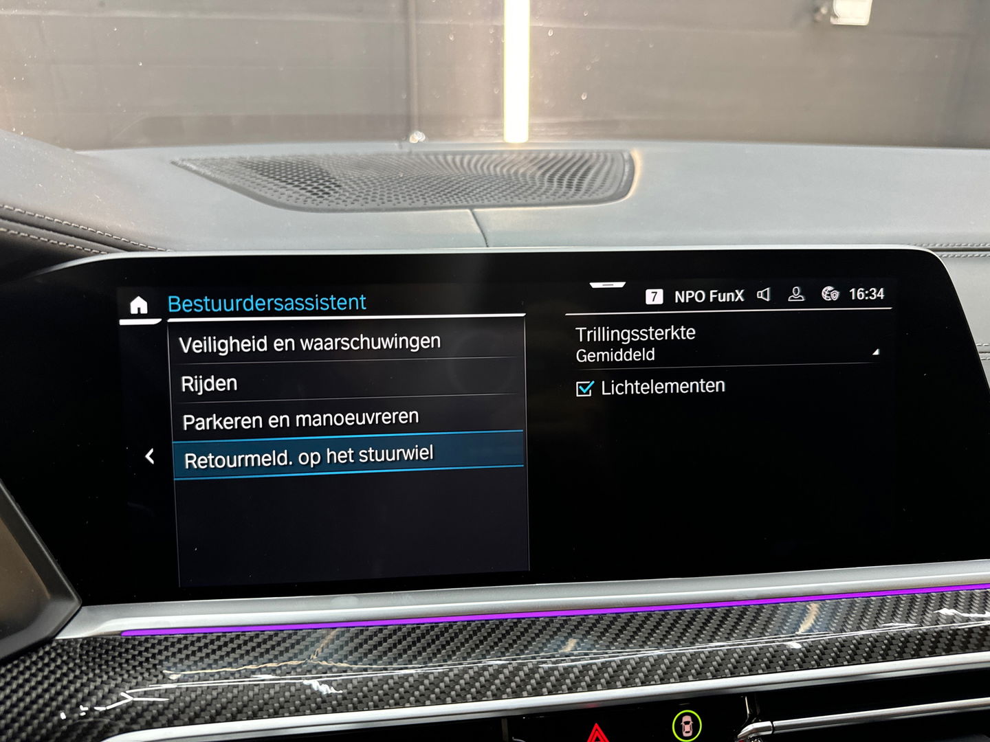 BMW X5 XDrive45e M Sport Pano|M Seat|HuD|Massage|Trekh|Carbon