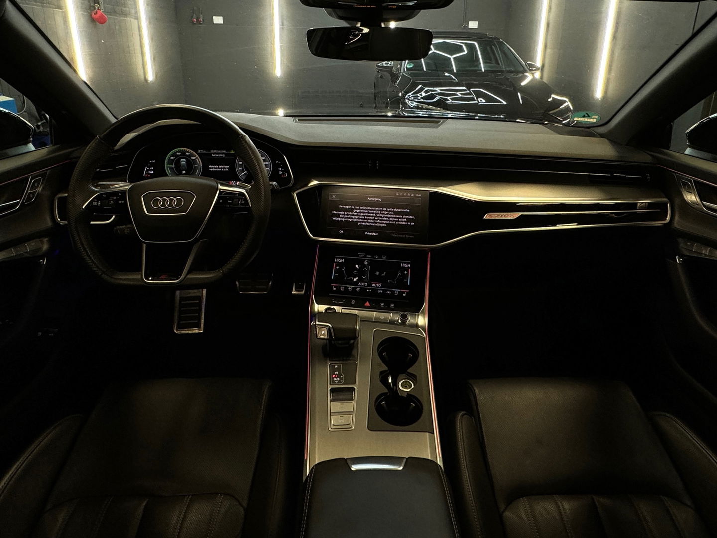 Audi A6 Avant 55 TFSI e quattro Competition Pano|Memory|360c