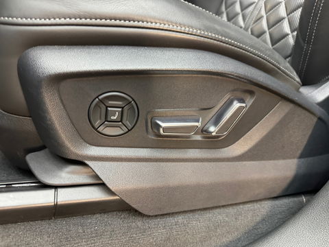 Audi Q7 60 TFSI e quattro Competition Pano|RS Seat|Massage