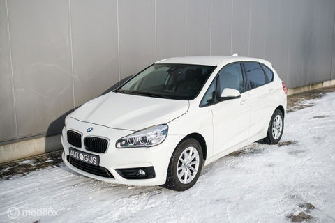 BMW 2 Serie Active Tourer 220i High Executive | LED | Stoelverwarming | Sportstoelen | PDC | Automaat |
