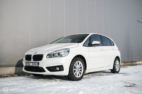 BMW 2 Serie Active Tourer 220i High Executive | LED | Stoelverwarming | Sportstoelen | PDC | Automaat |