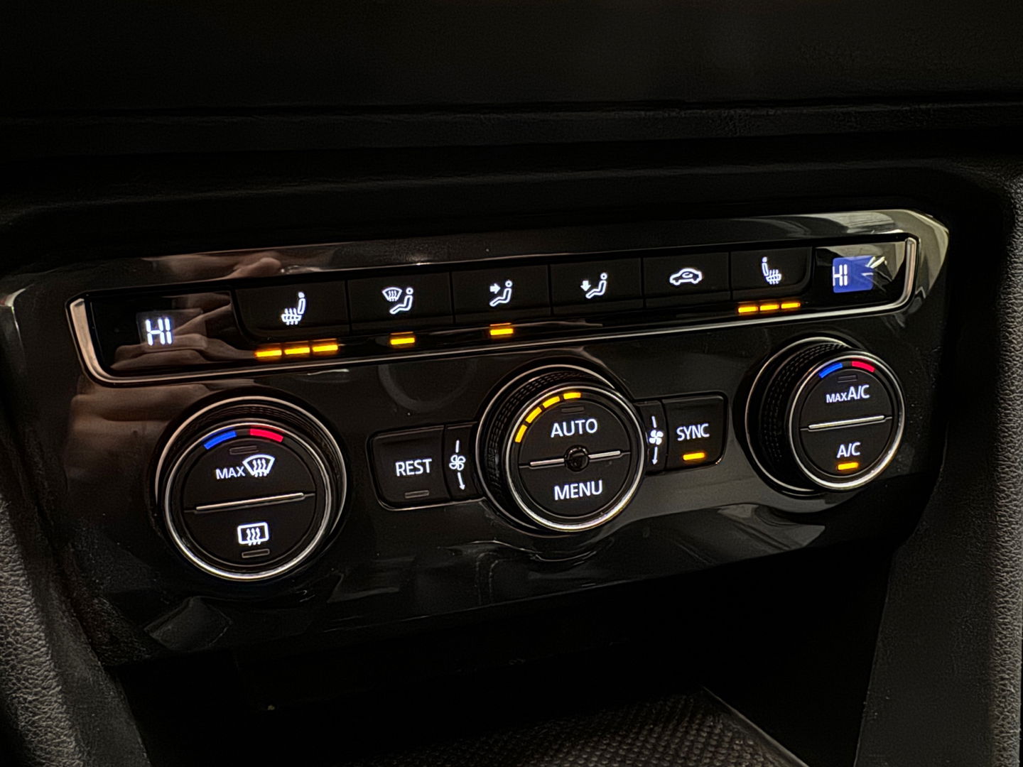 Volkswagen Tiguan 1.5 TSI ACT Business 3X R Line ACC|Head Up