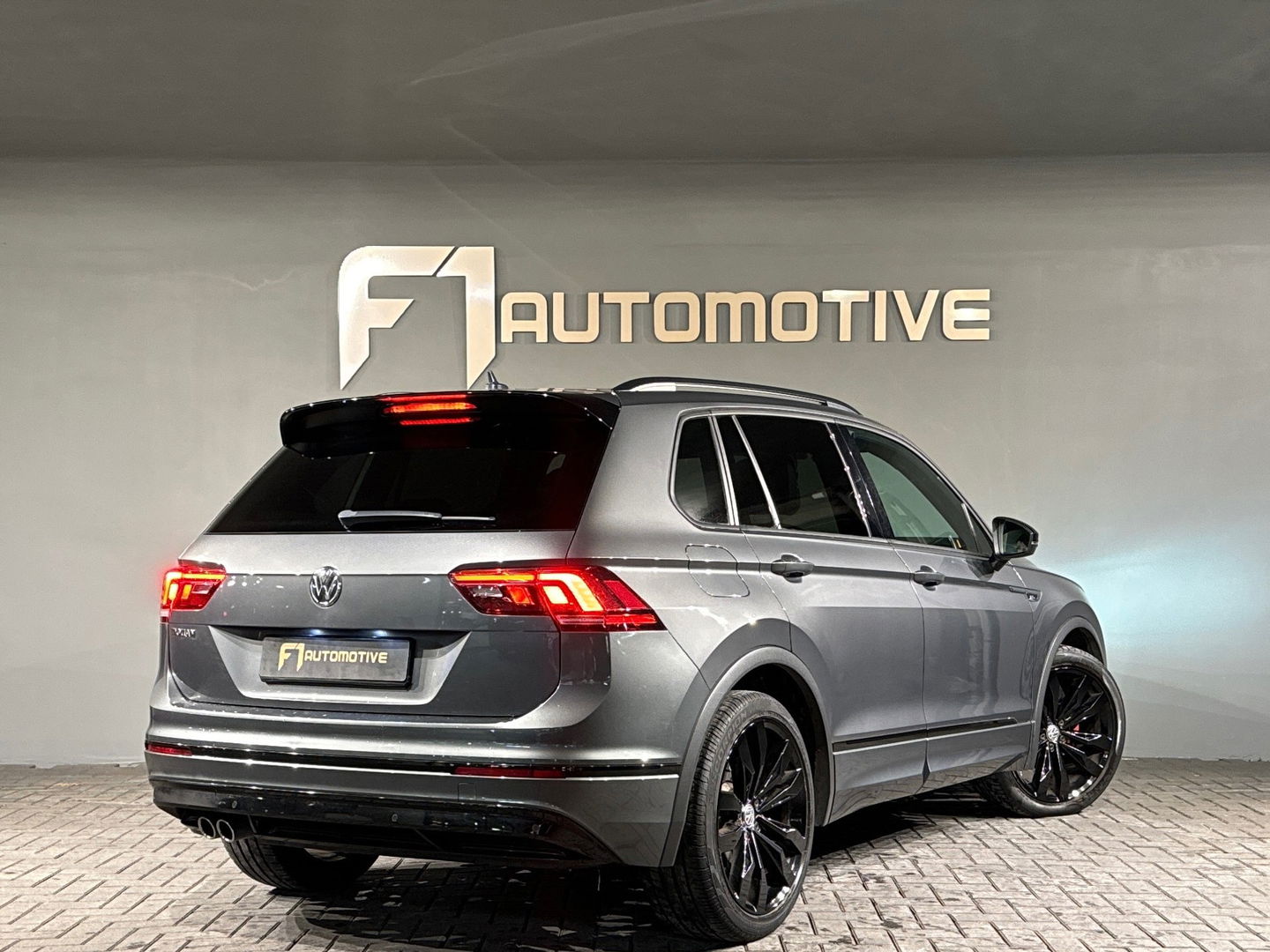 Volkswagen Tiguan 1.5 TSI ACT Business 3X R Line ACC|Head Up