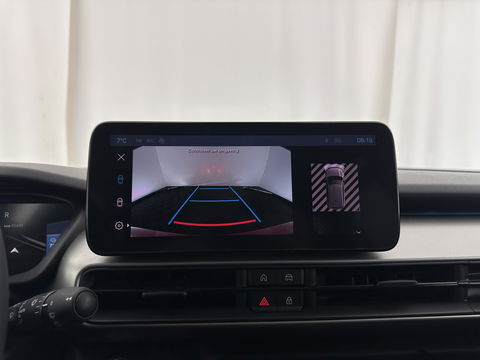 Jeep Avenger Summit 54 kWh [ 3-Fase ] {SOH-95%} (INCL-BTW) *LEATHER-MICROFIBRE | FULL-LED | ADAPTIVE-CRUISE | BLIND-SPOT | CAMERA | DIGI-COCKPIT | NAVI-FULLMAP | HEATED-COMFORTSEATS | ECC | CCS-FASTLOADER |  PDC | CARPLAY | CRUISE | 18''AL