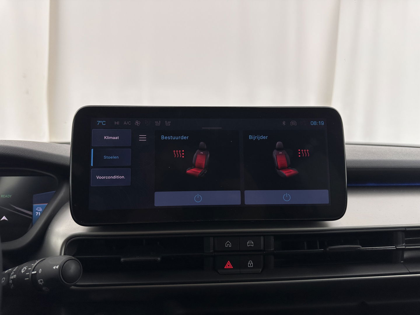 Jeep Avenger Summit 54 kWh [ 3-Fase ] {SOH-95%} (INCL-BTW) *LEATHER-MICROFIBRE | FULL-LED | ADAPTIVE-CRUISE | BLIND-SPOT | CAMERA | DIGI-COCKPIT | NAVI-FULLMAP | HEATED-COMFORTSEATS | ECC | CCS-FASTLOADER |  PDC | CARPLAY | CRUISE | 18''AL