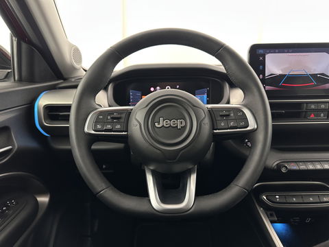 Jeep Avenger Summit 54 kWh [ 3-Fase ] {SOH-95%} (INCL-BTW) *LEATHER-MICROFIBRE | FULL-LED | ADAPTIVE-CRUISE | BLIND-SPOT | CAMERA | DIGI-COCKPIT | NAVI-FULLMAP | HEATED-COMFORTSEATS | ECC | CCS-FASTLOADER |  PDC | CARPLAY | CRUISE | 18''AL